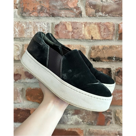 Vince Warren Velvet Platform Slip On Sneakers - Picture 1 of 9